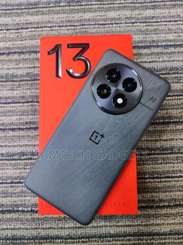 New OnePlus 13 512 GB Silver - thumbnail 3