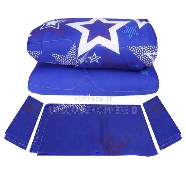 Quality Duvet With Bedsheet and 2 Pillow Case Covers - thumbnail 3