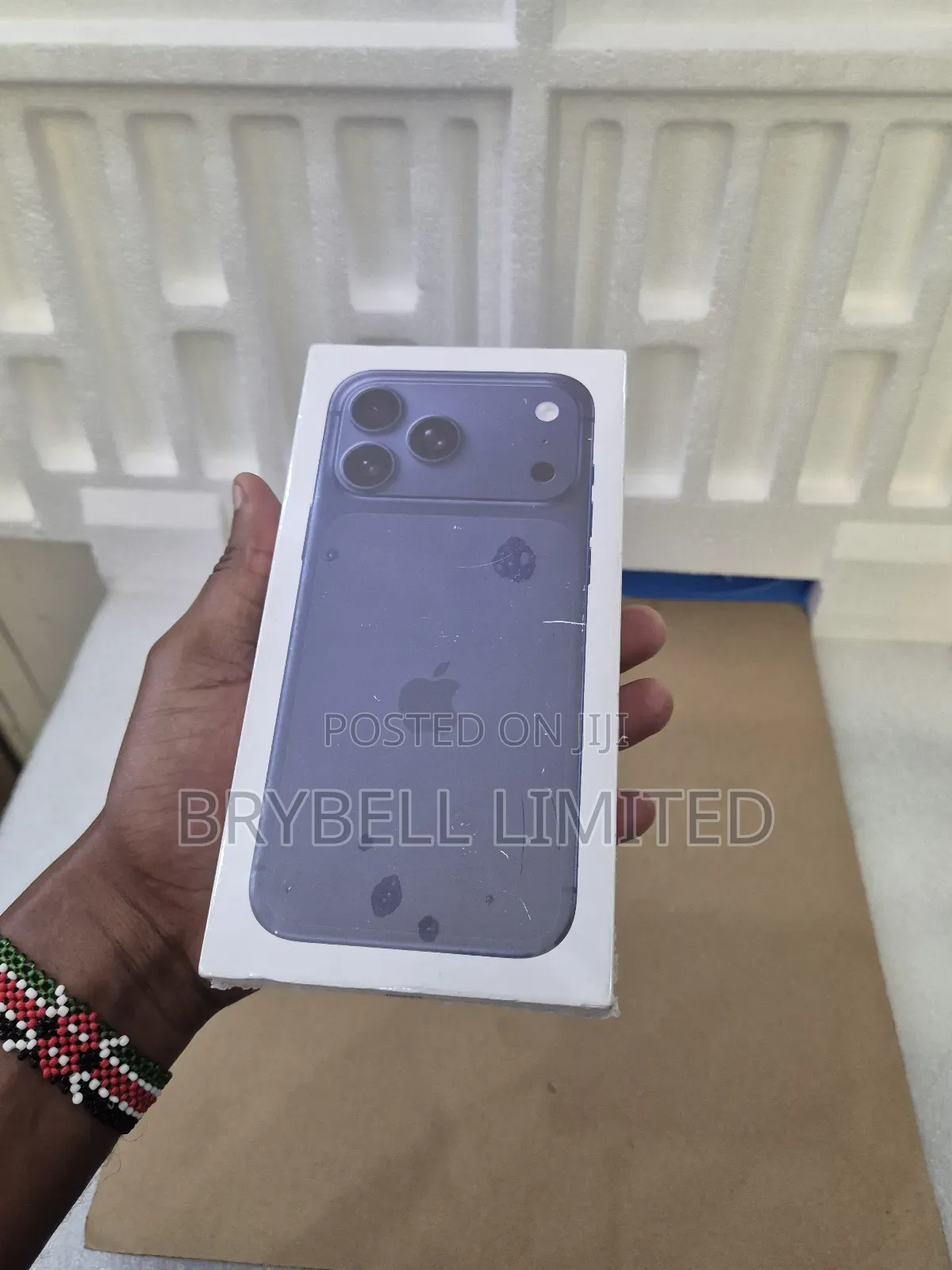 New Apple iPhone 17 Pro Max 256 GB Blue