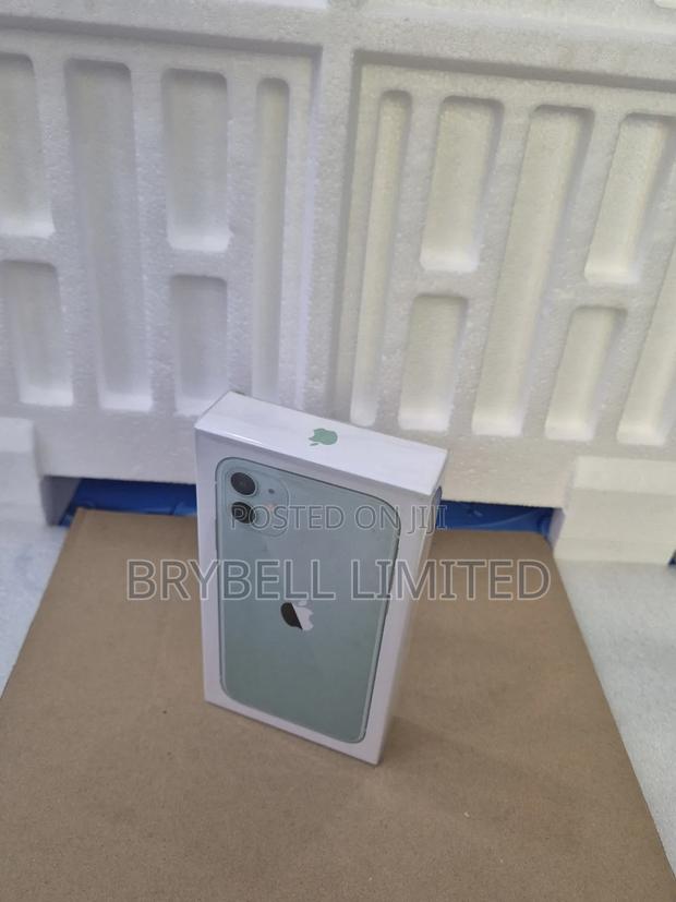 New Apple iPhone 11 128 GB Green - thumbnail 4