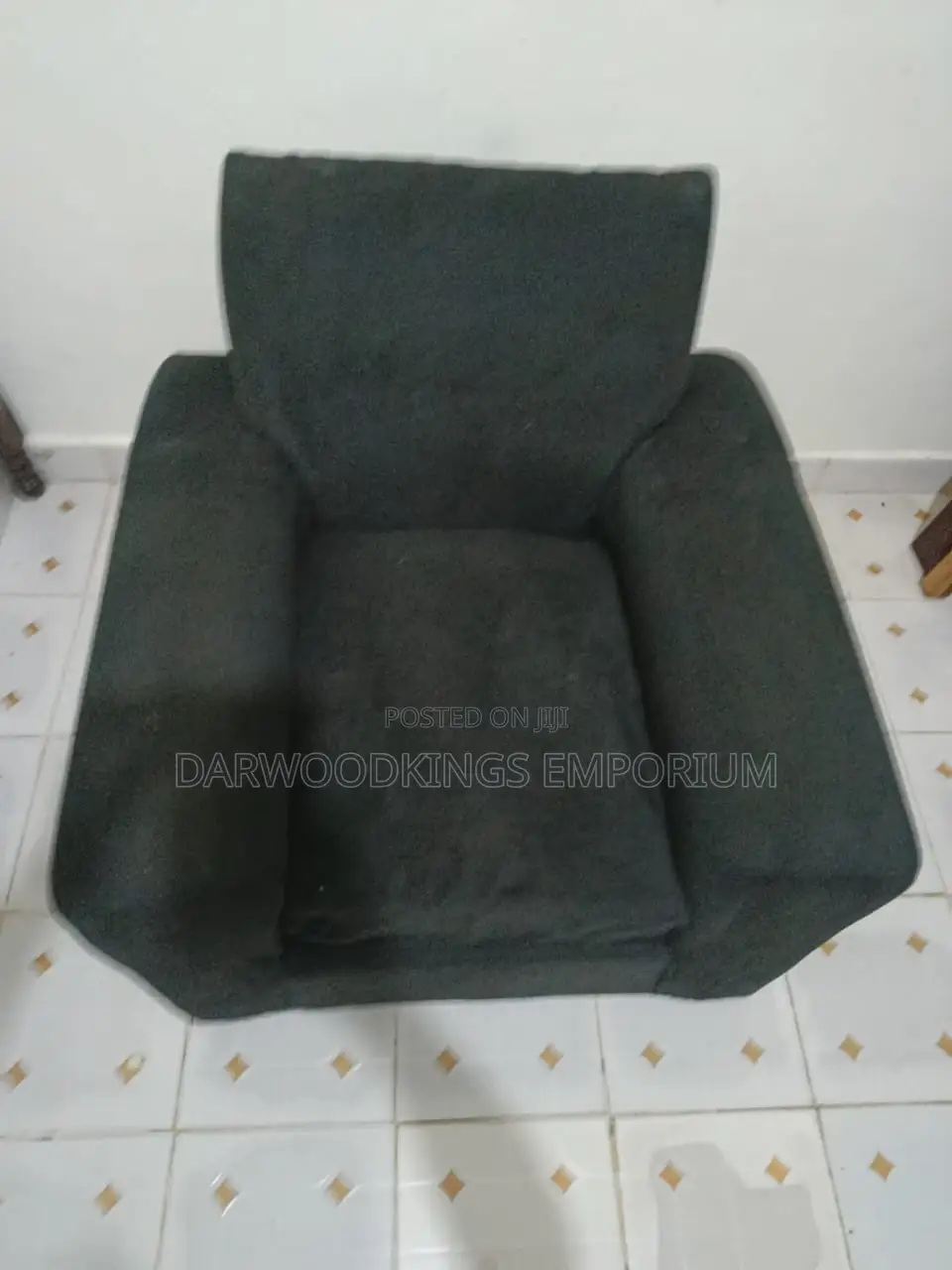 1 Seater Sofa for Sell