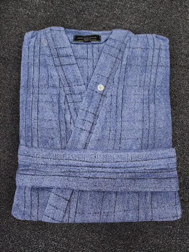 Coloured Bathrobes
Size S,M,L,Xl