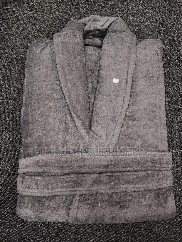 Coloured Bathrobes
Size S,M,L,Xl - thumbnail 4