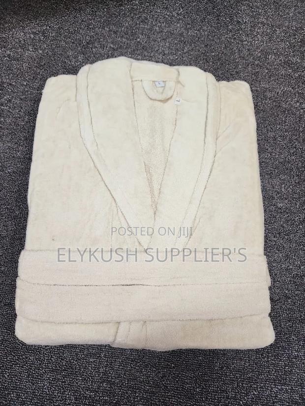 Coloured Bathrobes
Size S,M,L,Xl - thumbnail 5