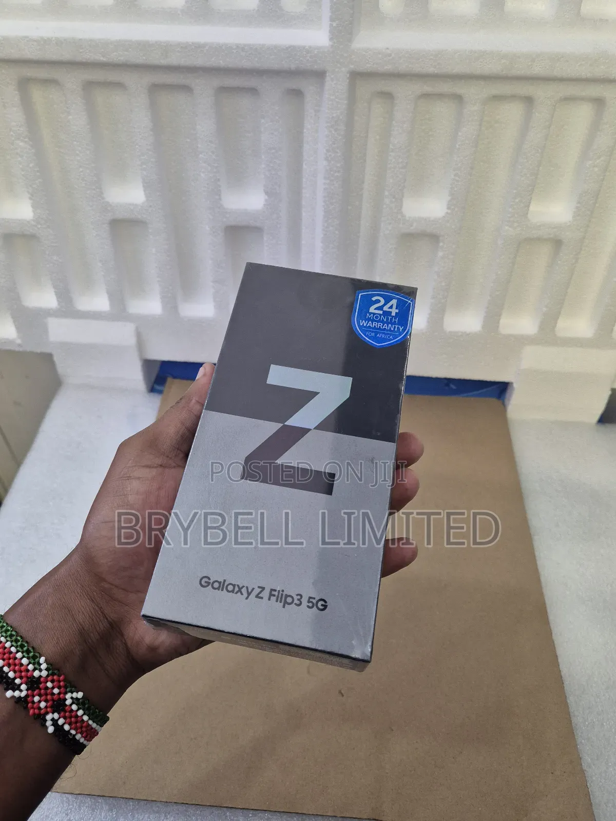 New Samsung Galaxy Z Flip3 5G 256 GB Black