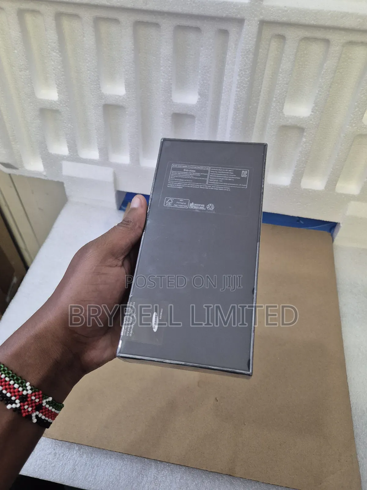 New Samsung Galaxy Z Flip3 5G 256 GB Black