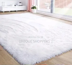 Plain Fluffy Carpet Available 5*8