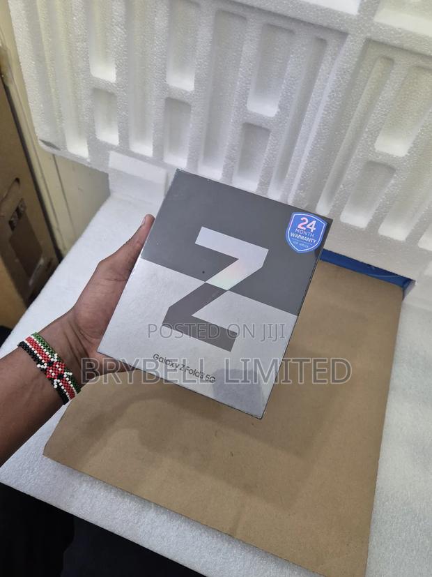 New Samsung Galaxy Z Fold3 5G 256 GB Black