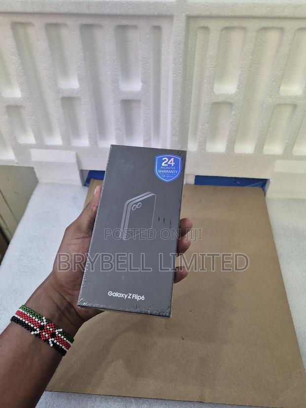 New Samsung Galaxy Z Flip6 512 GB Black