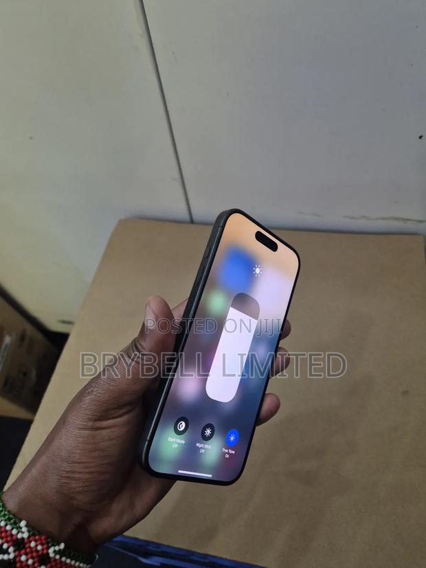 Apple iPhone 15 Pro 512 GB Black - thumbnail 5