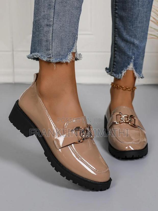 Classic Brogues, Available in Many Colors, Size 36-43. - main view