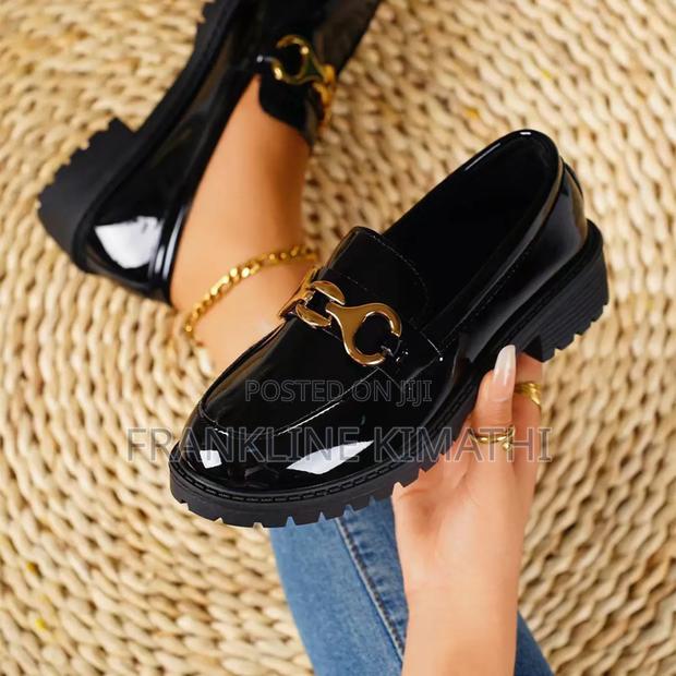 Classic Brogues, Available in Many Colors, Size 36-43. - thumbnail 3