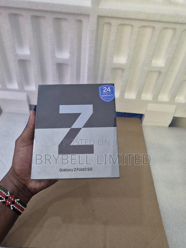 New Samsung Galaxy Z Fold3 5G 512 GB Blue - thumbnail 3