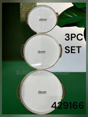 3pc Round Plastic Tray - thumbnail 2