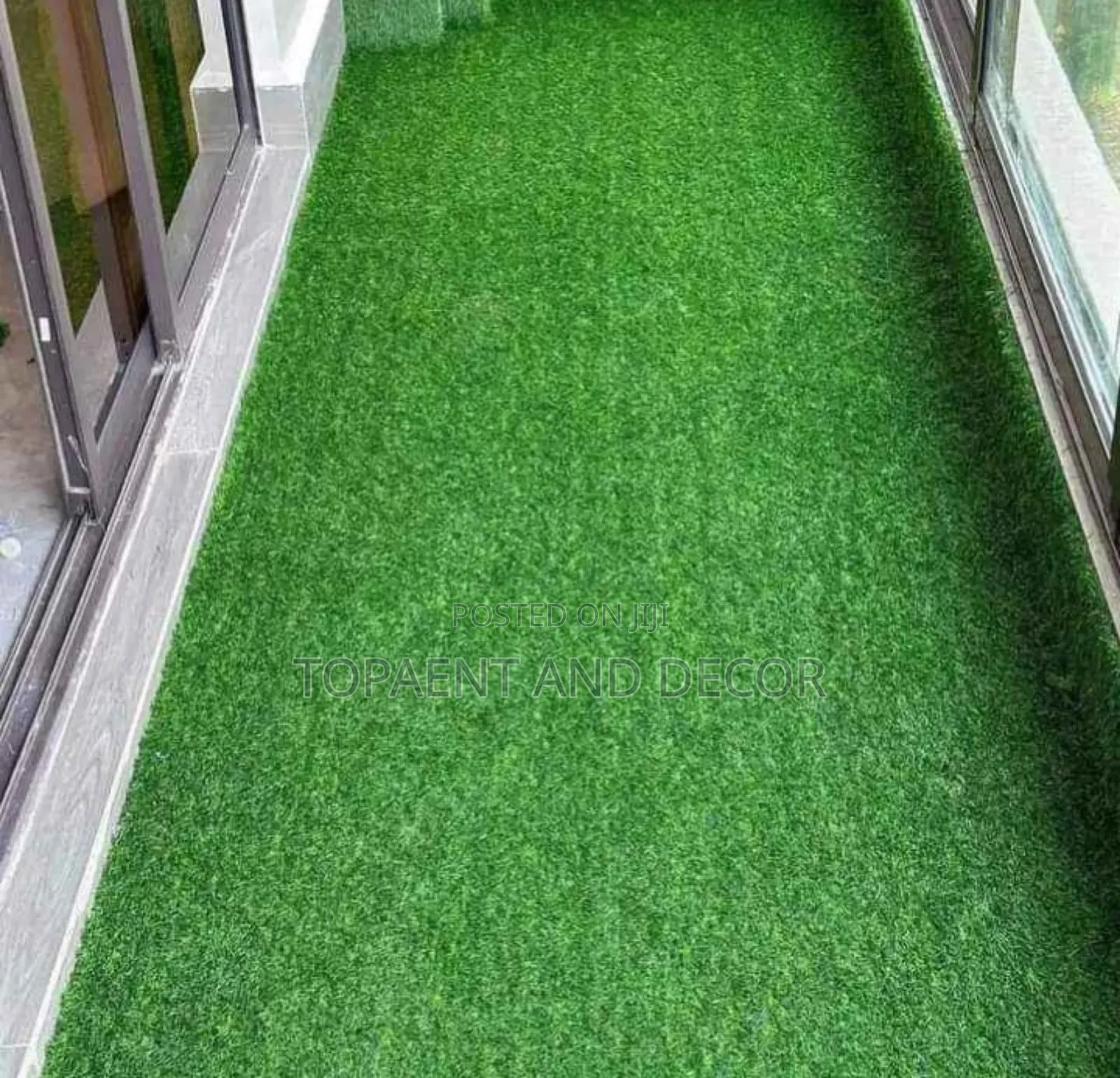 Decorative Green Turf Carpet for Balcony Decorations