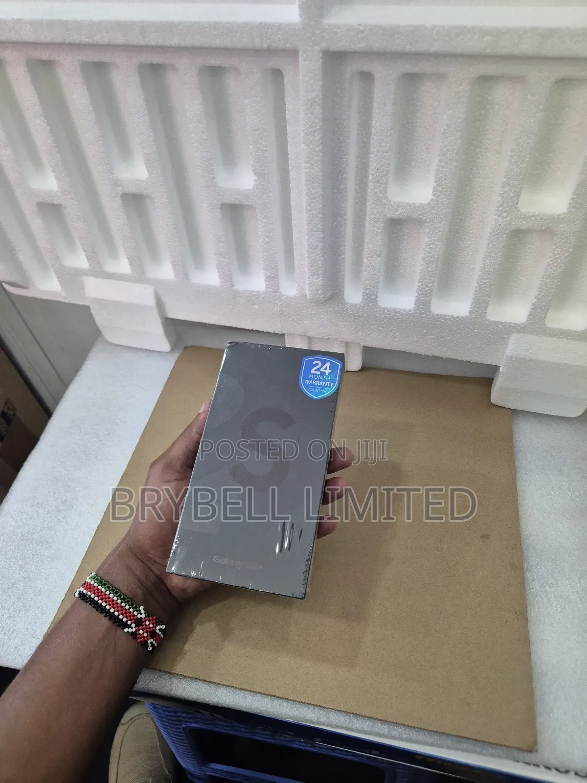 New Samsung Galaxy S22+ 5G 256 GB Black