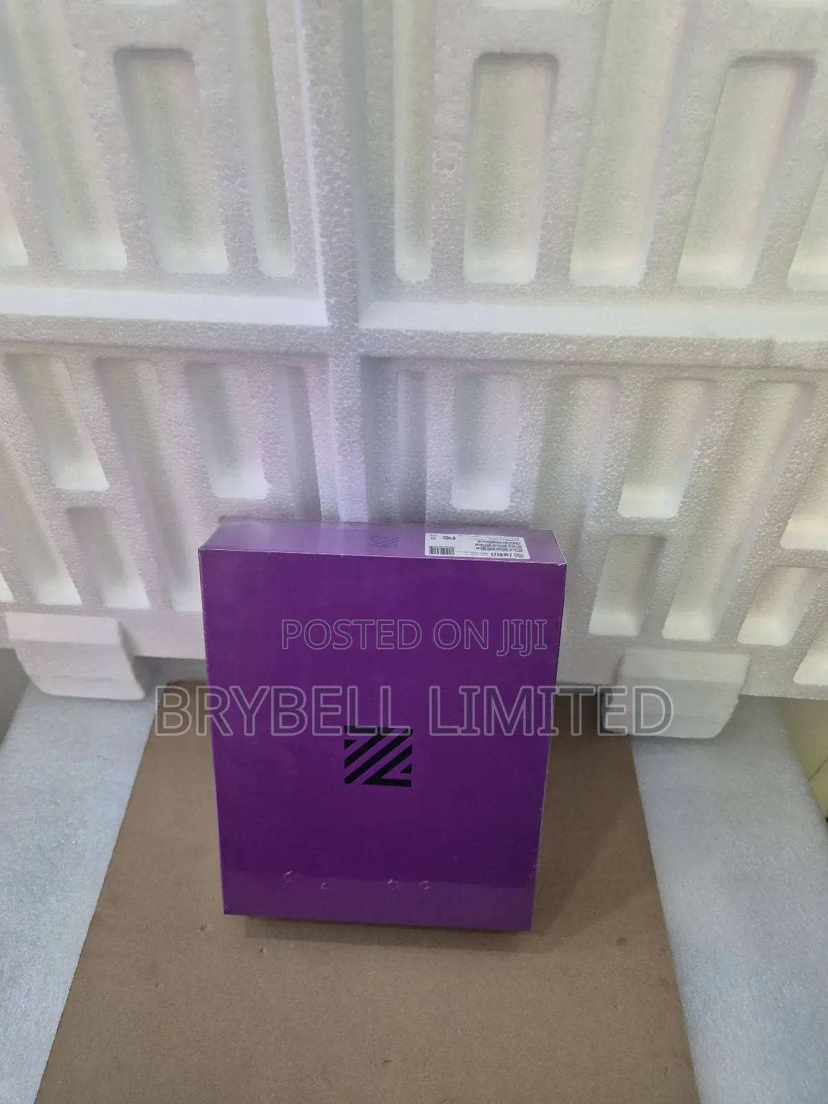 New Mobile Phone 128 GB Black