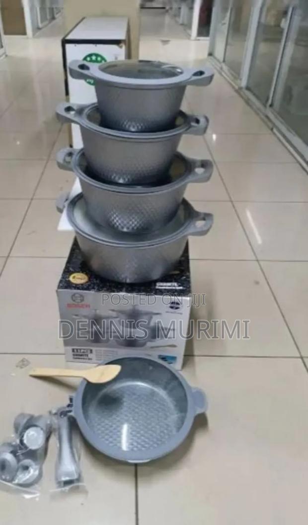 *_Bosch 11pc Cookware With Silicone Lid Covers*_  *Made in Germany* - main view