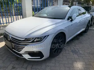 Volkswagen Arteon 2.0T SE R-Line w/19 AWD 4MOTION 2019 White