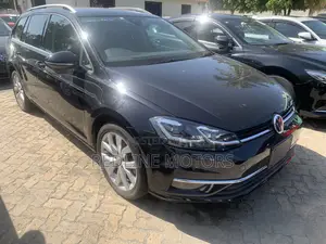 Volkswagen Golf Variant 2018 Black