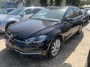 Volkswagen Golf Variant 2018 Black