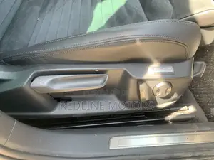Volkswagen Passat 2.0T SE 2018 Gray