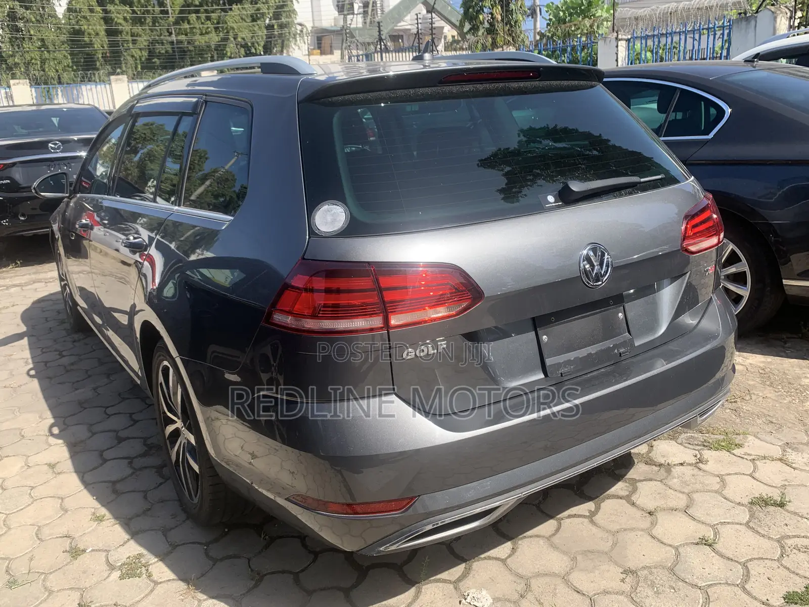 Volkswagen Golf Variant 2018 Silver