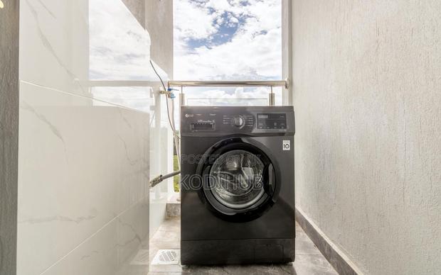 1 Bedroom Airbnb Riverside Westlands - thumbnail 8