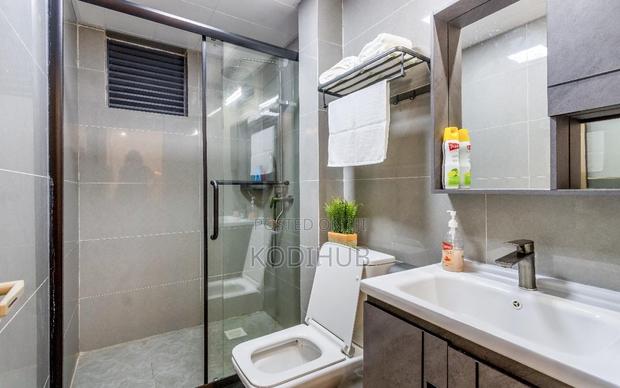 1 Bedroom Airbnb Riverside Westlands - thumbnail 7