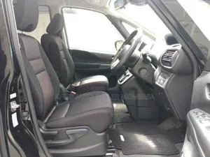 Nissan Serena 2019 Black