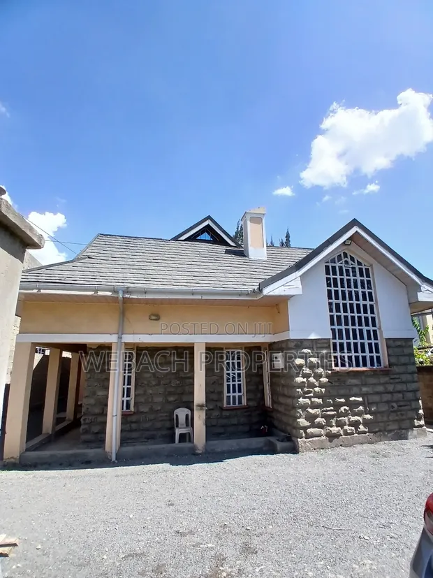 6bdrm House in Greenhouse, Gateway Mall Area for rent
