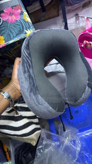 Micro Fibre Comfortable Travel Neck Pillows at 1300