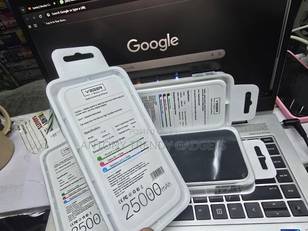 Veger V11 Fast Charging Power Bank 25000mah With Smart Output - main view