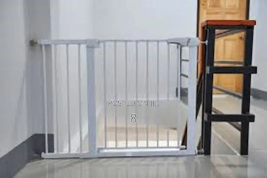 83cm Baby Safety Gate + 14cm Extension – Adjustable Strong