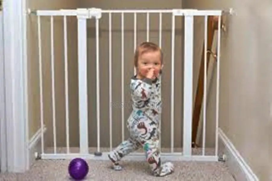 Adjustable 83cm Kids Safety Gate – Extendable To Fit Larger Spaces