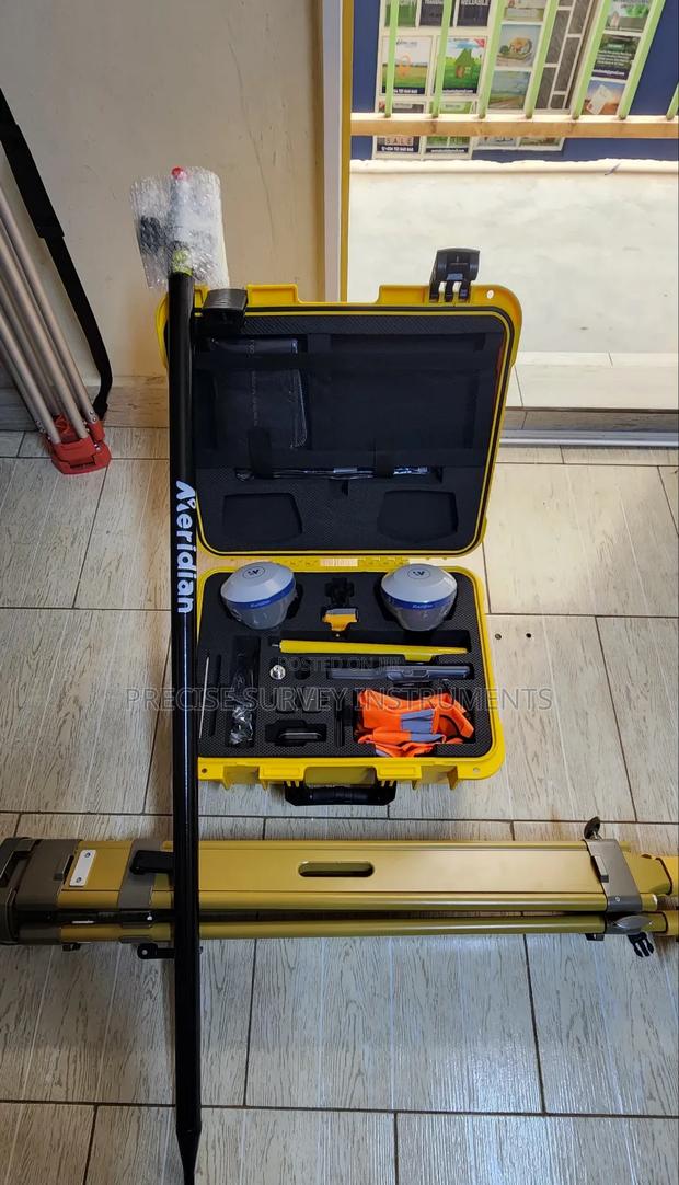 Proffessional Meridian M5 Plus RTK GNSS - main view