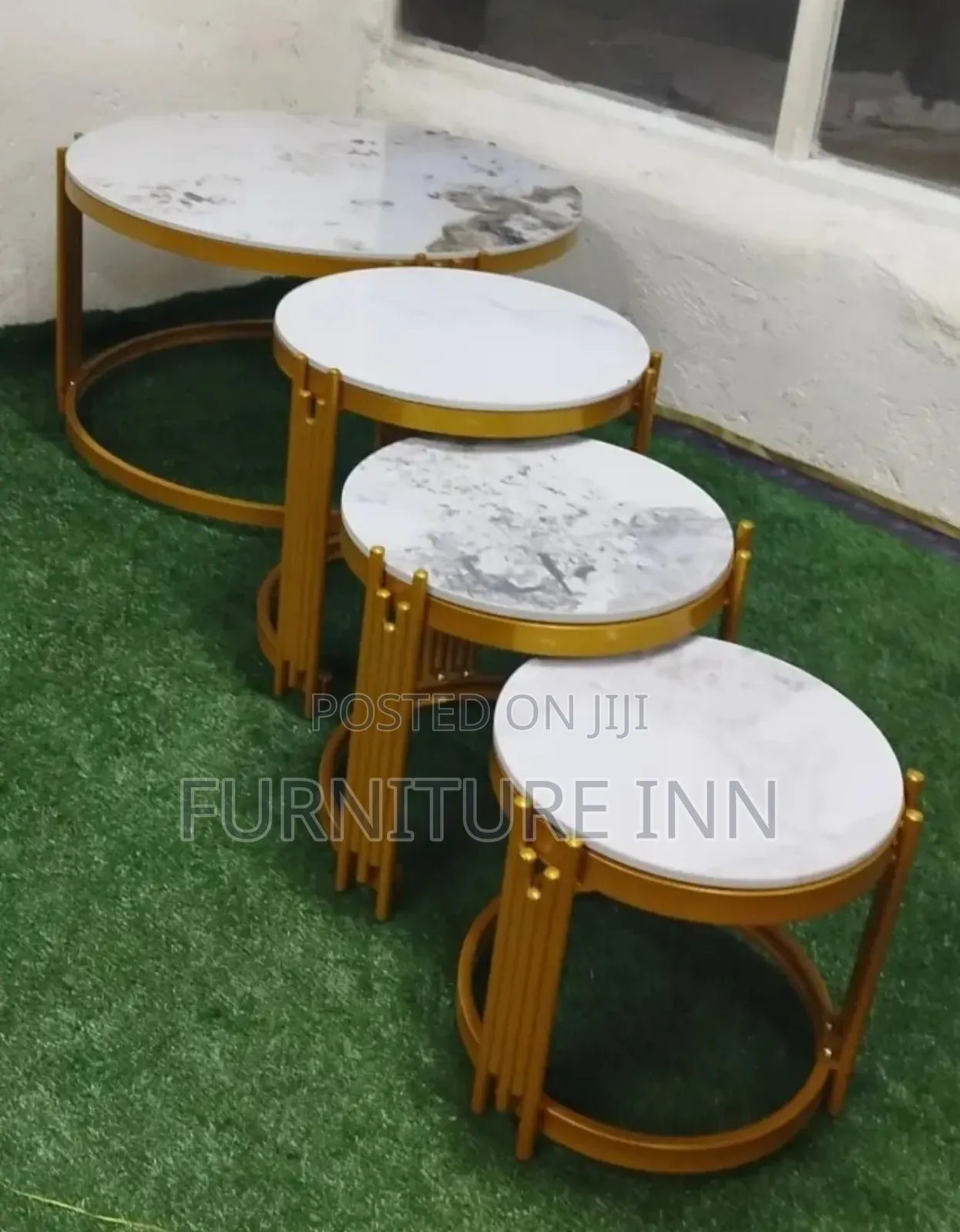Luxurious Marble Coffee Table