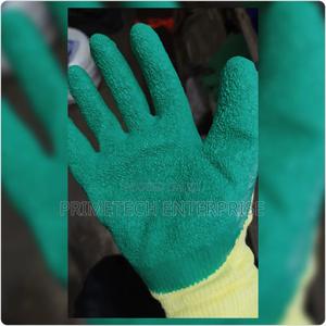 Diamond Grip Gloves -pair - main view