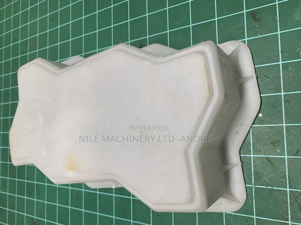 Pastic Mold for Cabro - thumbnail 4