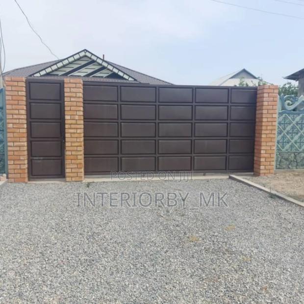 Automatic Sliding Gate With Remote Control - main view