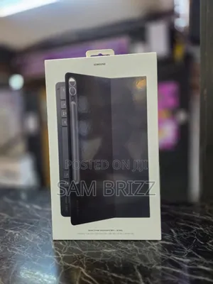 Samsung S10 Ultra Original Tablet Keyboard Flip Cover