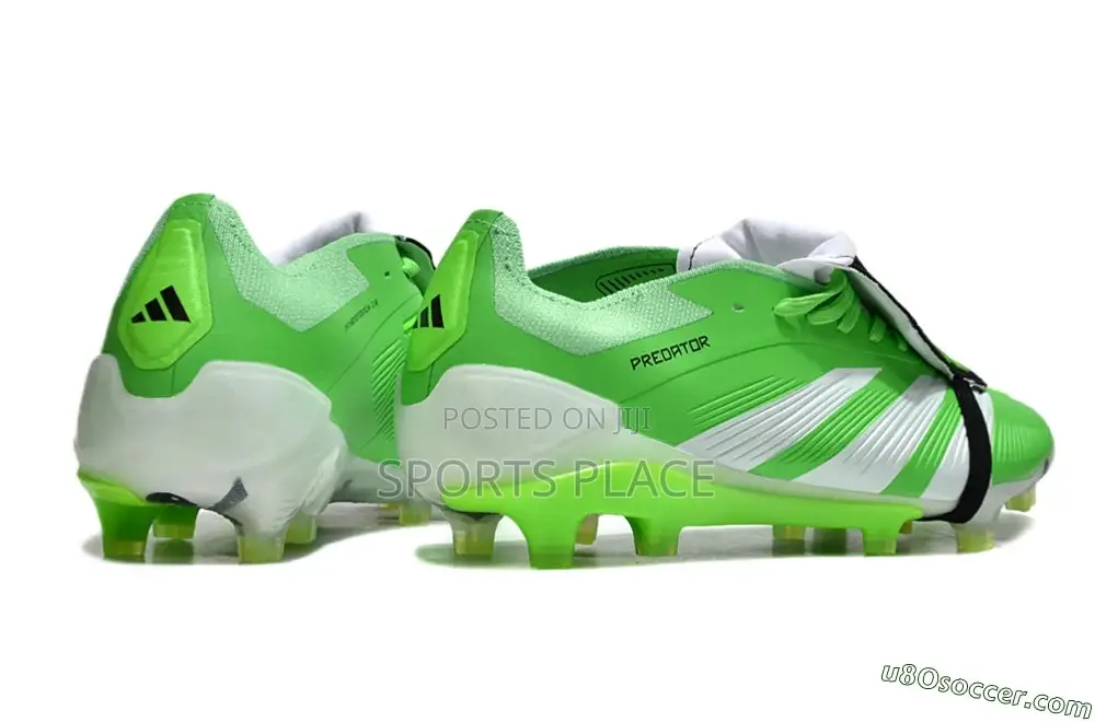Green Predator Football Boots With Tongue - Soccer Shoes