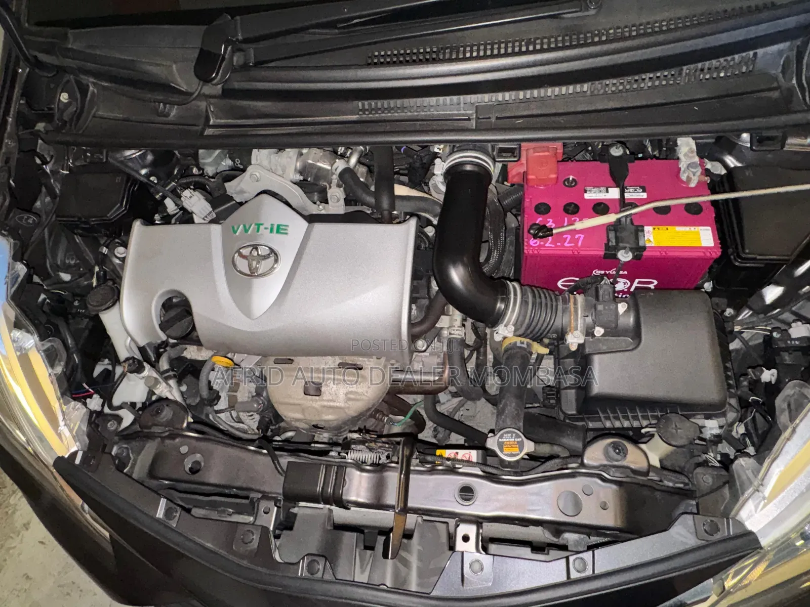 Toyota Vitz 1.3 FWD 5dr 2019 Gray