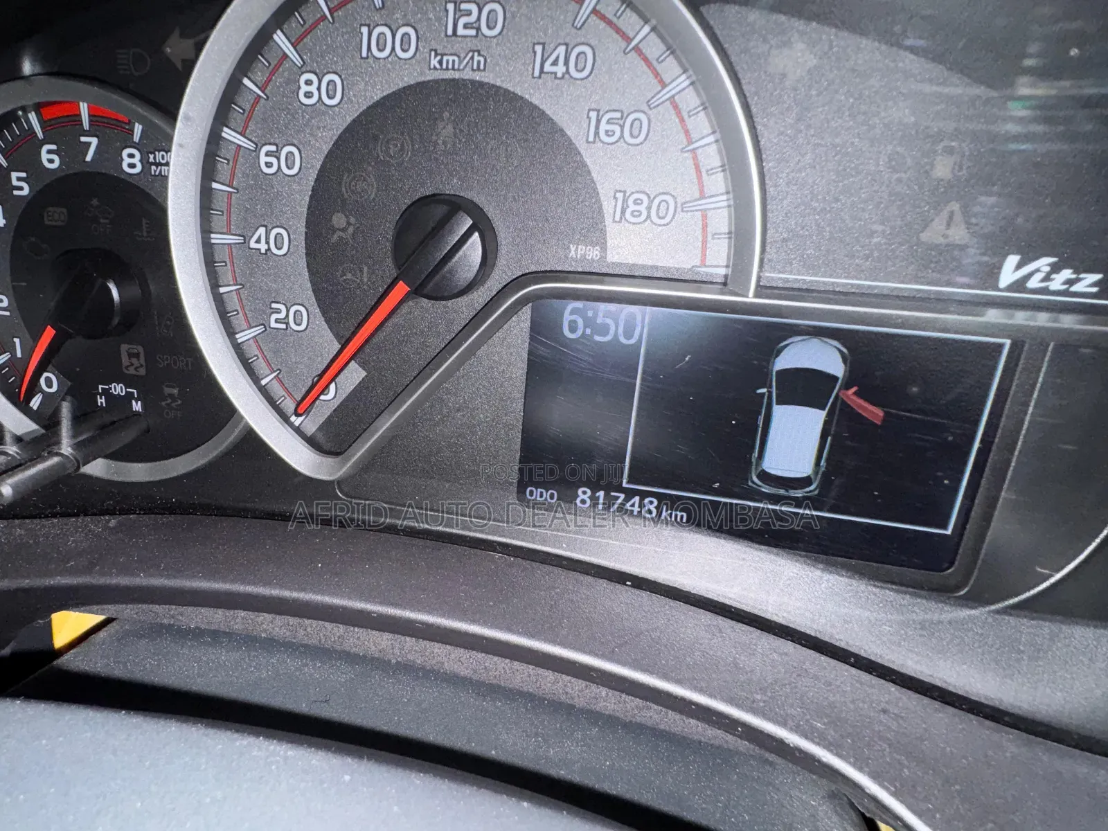 Toyota Vitz 1.3 FWD 5dr 2019 Gray