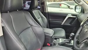 Toyota Land Cruiser Prado 2.8 2019 White