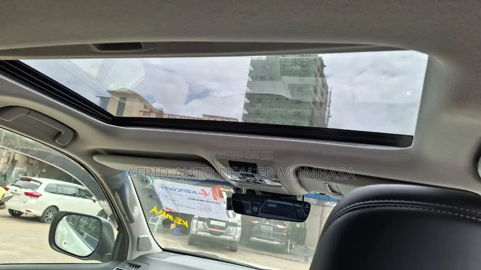 Toyota Land Cruiser Prado 2.8 2019 White