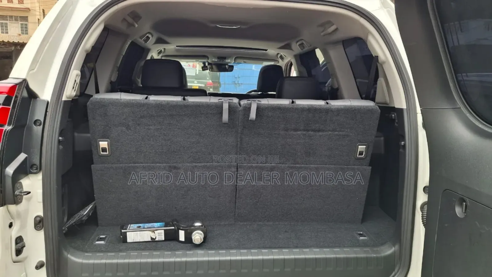 Toyota Land Cruiser Prado 2.8 2019 White
