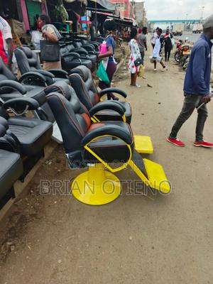 Movable Barber Chairs With Affordable Prices - main view