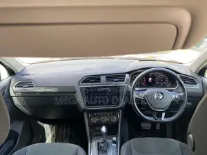 Volkswagen Tiguan 2018 Black