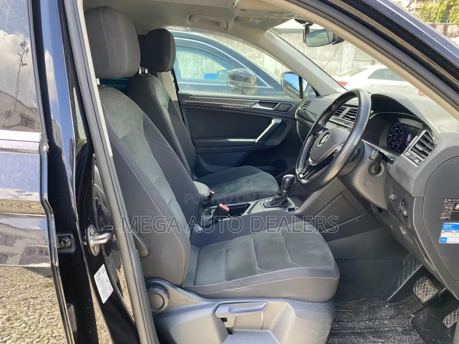 Volkswagen Tiguan 2018 Black